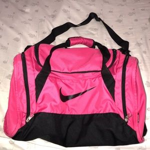 Nike pink large duffle bag